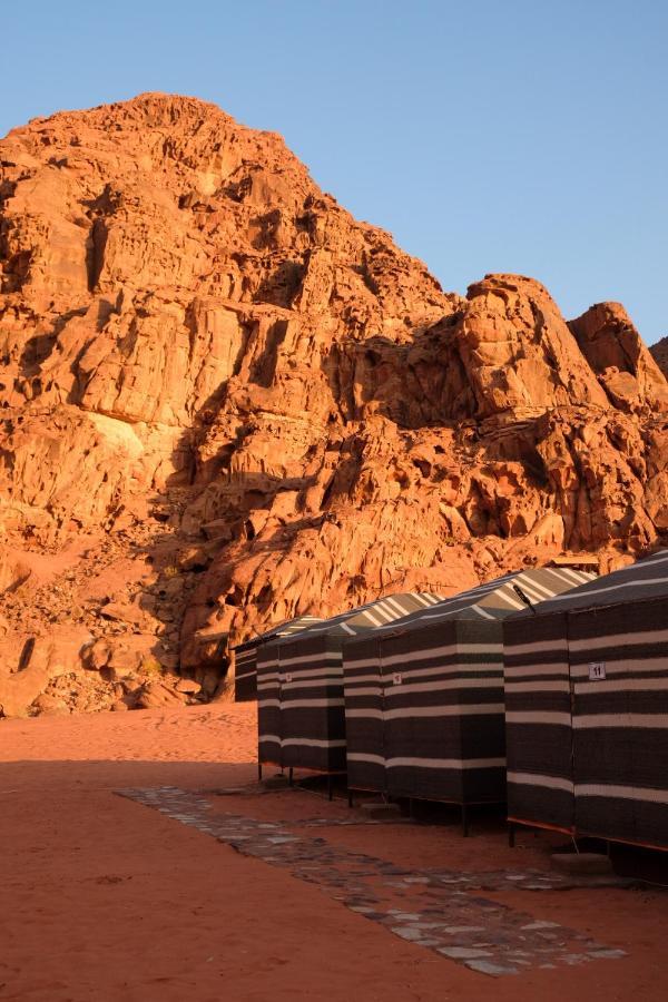 Wadi Rum Fig Tree Camp Экстерьер фото