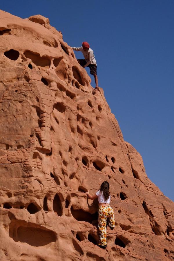 Wadi Rum Fig Tree Camp Экстерьер фото